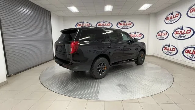 New 2027 Agate Black Metallic Ford Tremor image 10