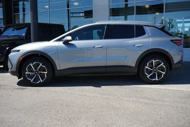 2026 Chevrolet Equinox EV 2LT - Photo 6