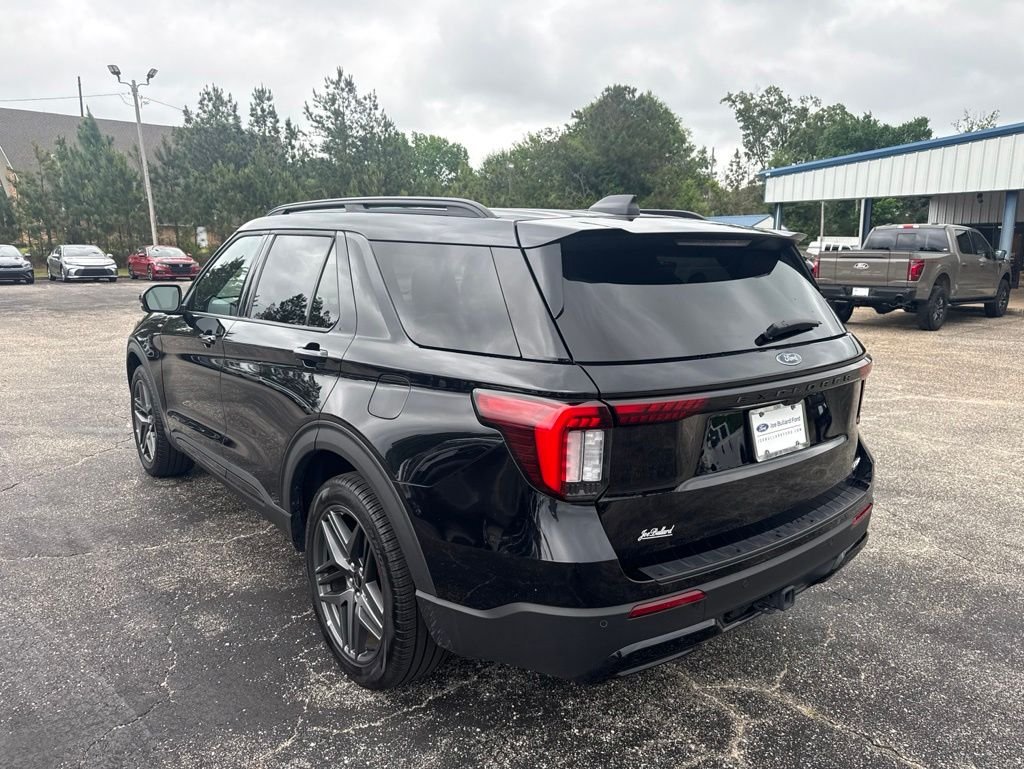 Used 2025 Black Ford ST-Line image 22