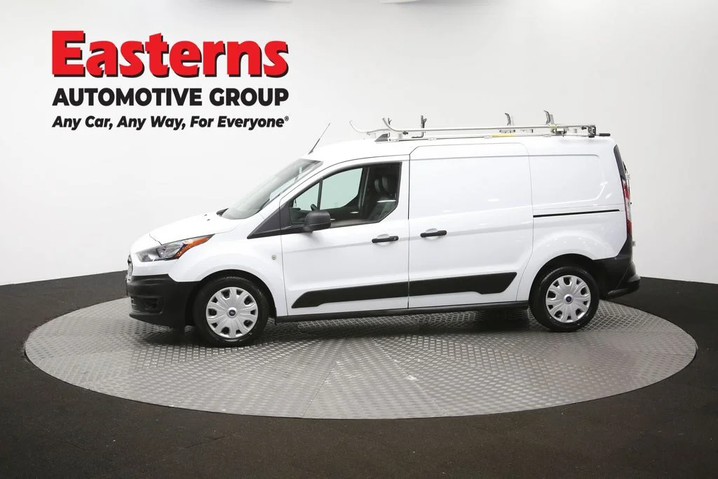 Used 2022 White Ford XL image 61