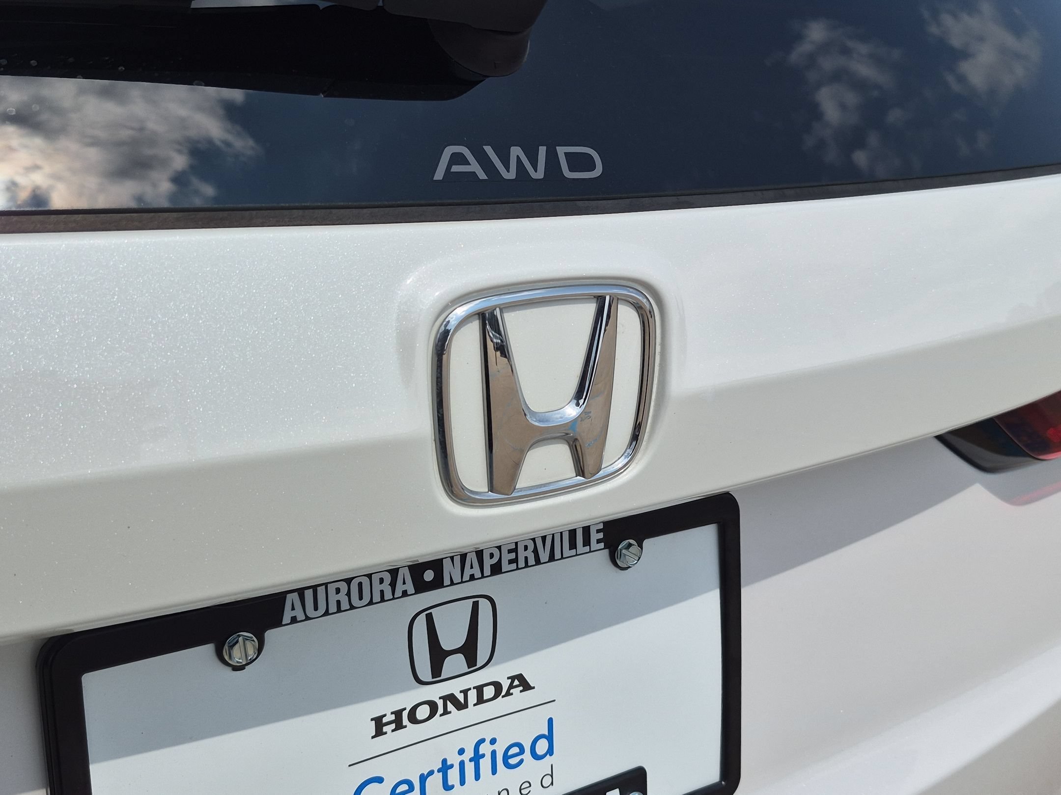 Certified Used 2024 Platinum White Pearl Honda EX AWD image 28