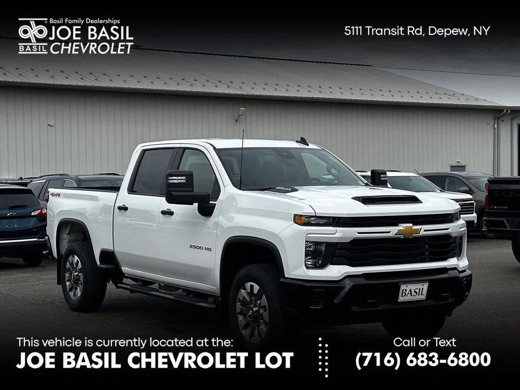 Used 2026 Summit White Chevrolet Custom image 1