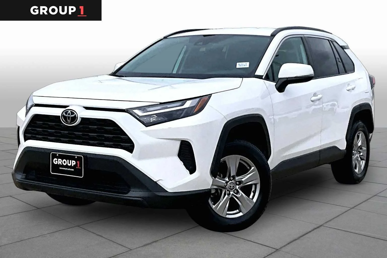 2022 Toyota RAV4 XLE AWD's photo