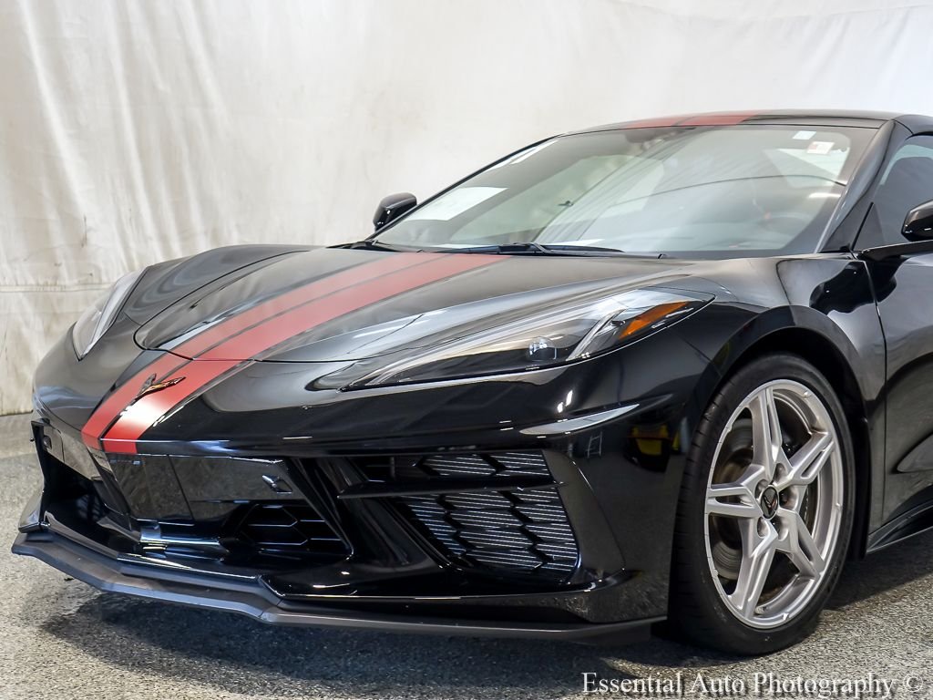 Used 2021 Black Chevrolet Stingray image 3