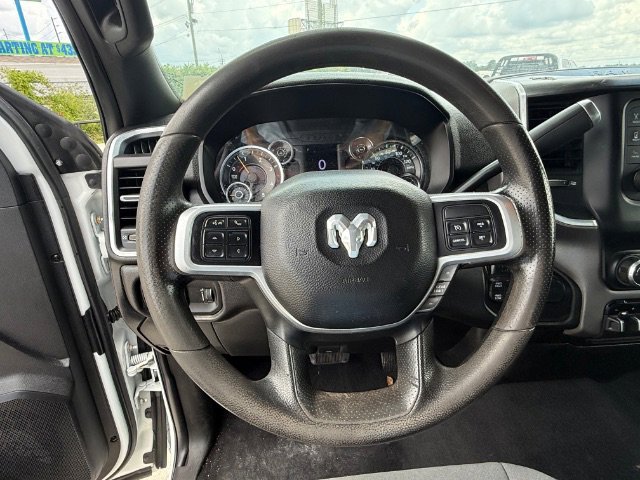 Used 2021 Bright White Clearcoat Ram Big Horn image 17