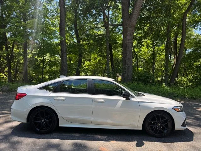 Used 2022 White Honda Sport image 4