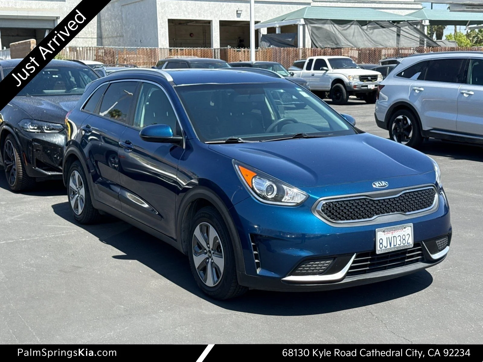 2019 Kia Niro LX's photo