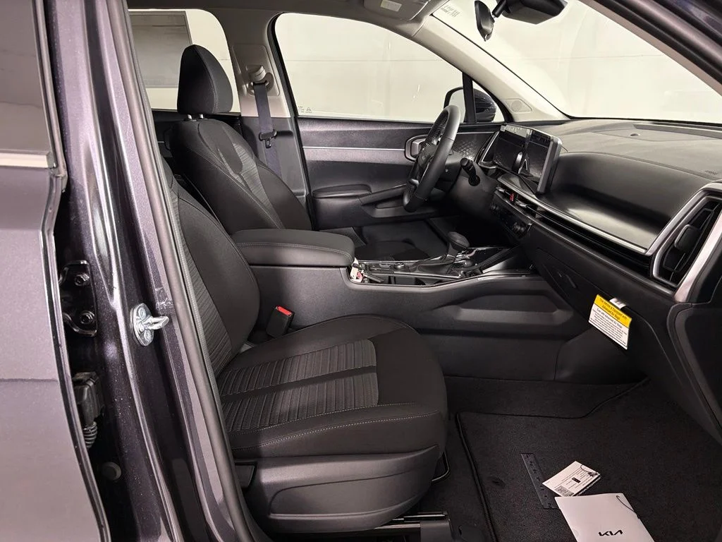 New 2026 Gray Kia LX image 41