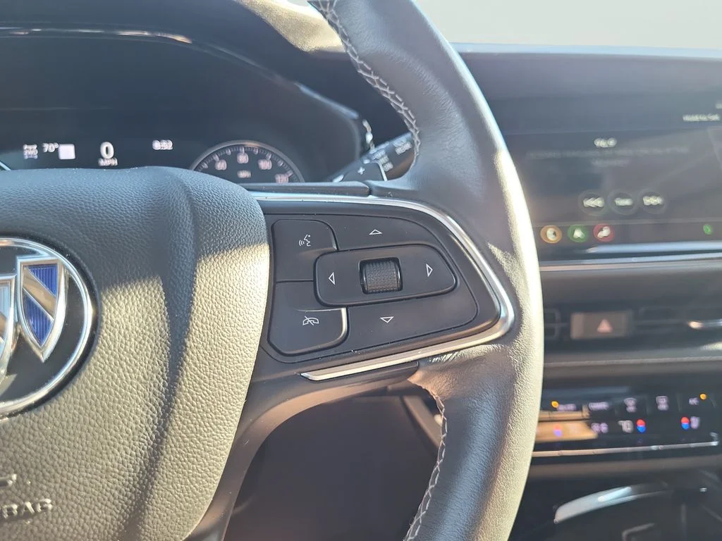 Used 2023 Cinnabar Metallic Buick Avenir image 12