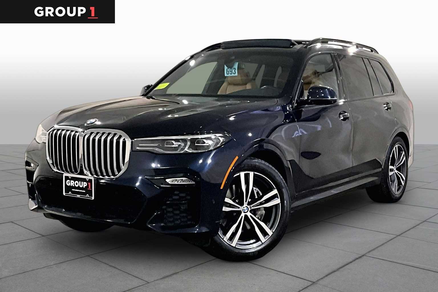 2022 BMW X7 xDrive40i's photo