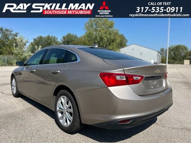 Used 2024 Gray Chevrolet LT image 7