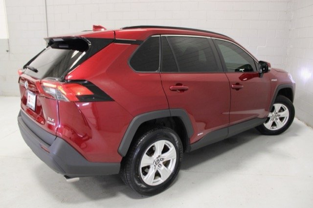 Certified Used 2021 Red Toyota XLE image 24