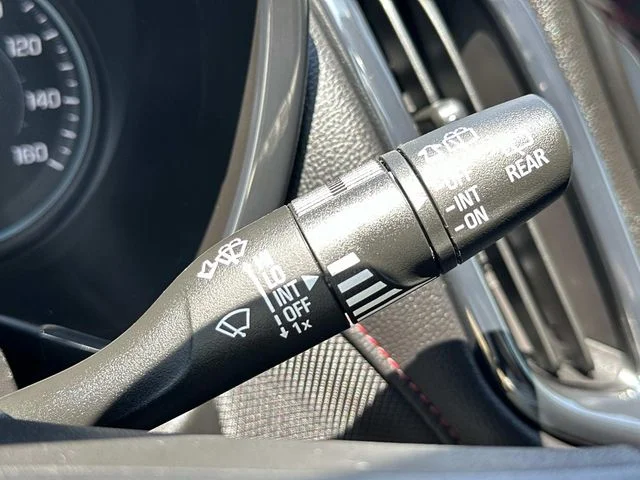 Used 2023 White Chevrolet RS image 23