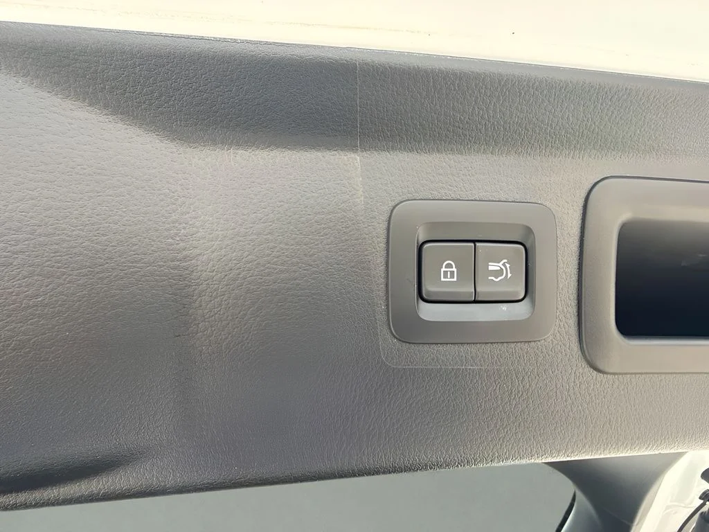 Used 2025 Beige Mazda Preferred image 19