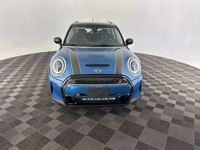 Used 2024 Blue MINI Signature image 2