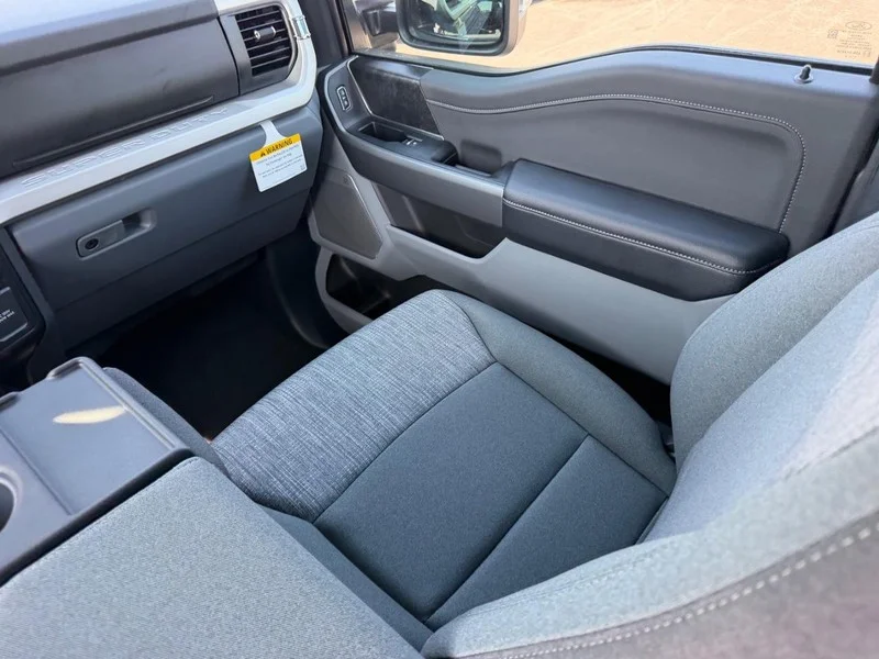 New 2026 Carbonized Gray Metallic Ford F-250® XLT image 17