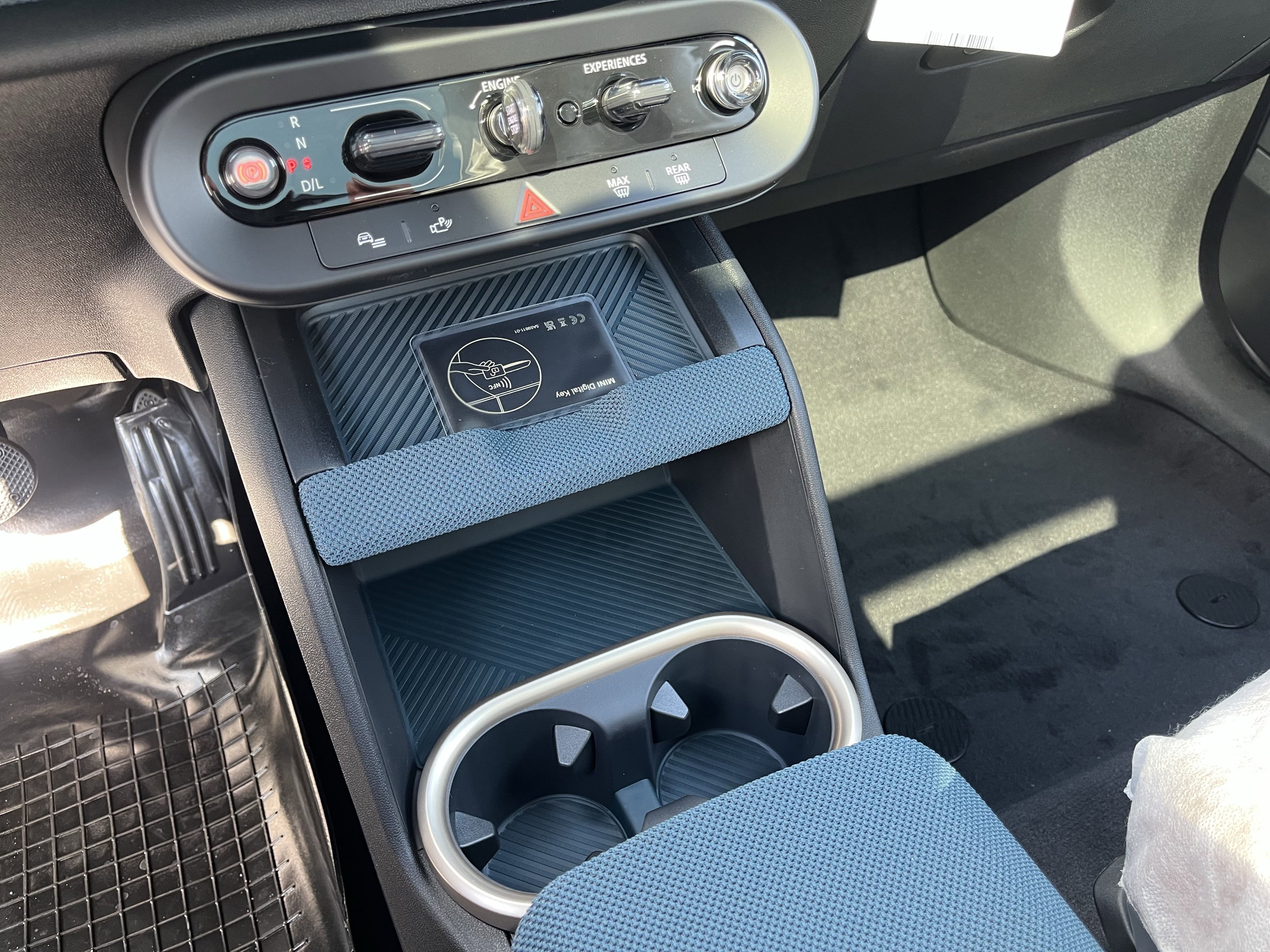 2025 MINI Countryman S - Photo 15