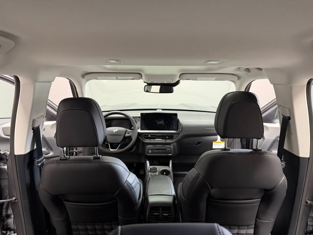 New 2026 Carbonized Gray Metallic Ford Outer Banks® image 28