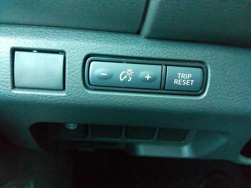 2026 Nissan Frontier SV - Photo 38