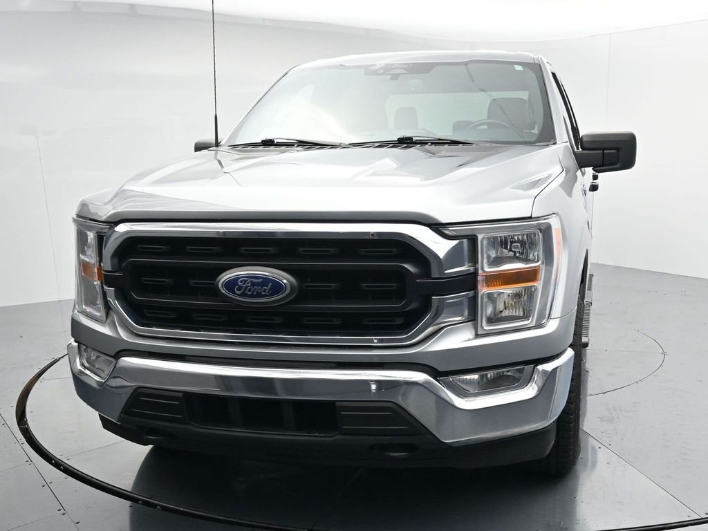 Used 2022 Silver Ford XLT image 3
