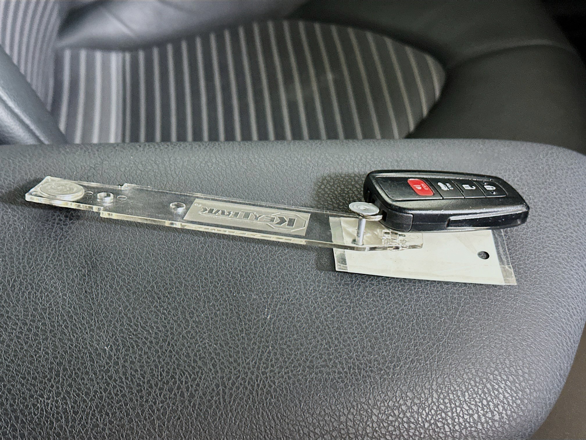 Certified Used 2023 Ice Toyota SE image 33