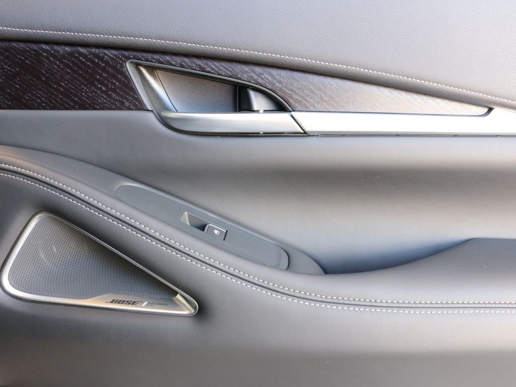 Used 2025 Silver INFINITI Sensory image 42