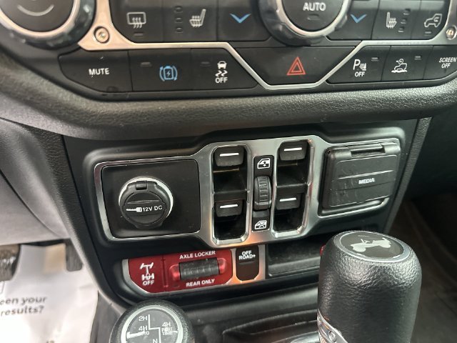 Used 2024 Silver Jeep Willys 4xe image 17