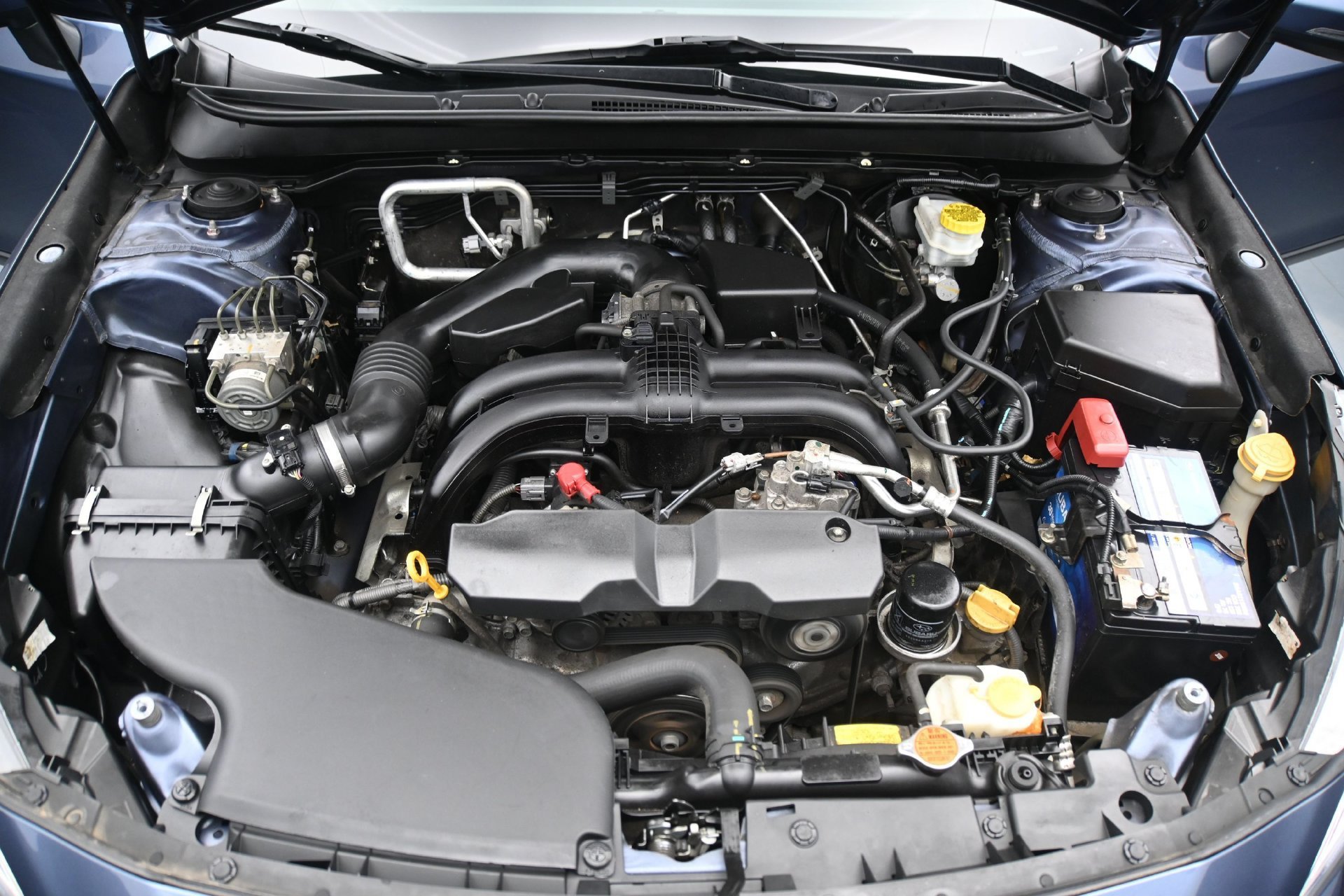 Used 2018 Twilight Blue Metallic Subaru 2.5i Premium image 34
