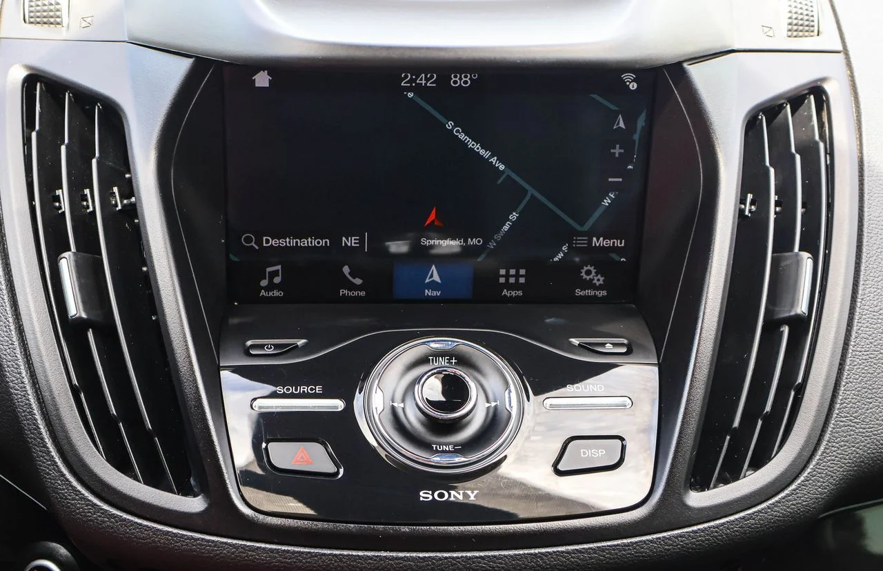 Used 2018 Magnetic Ford Titanium image 19
