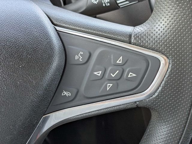 Used 2020 Gray Chevrolet LT image 28