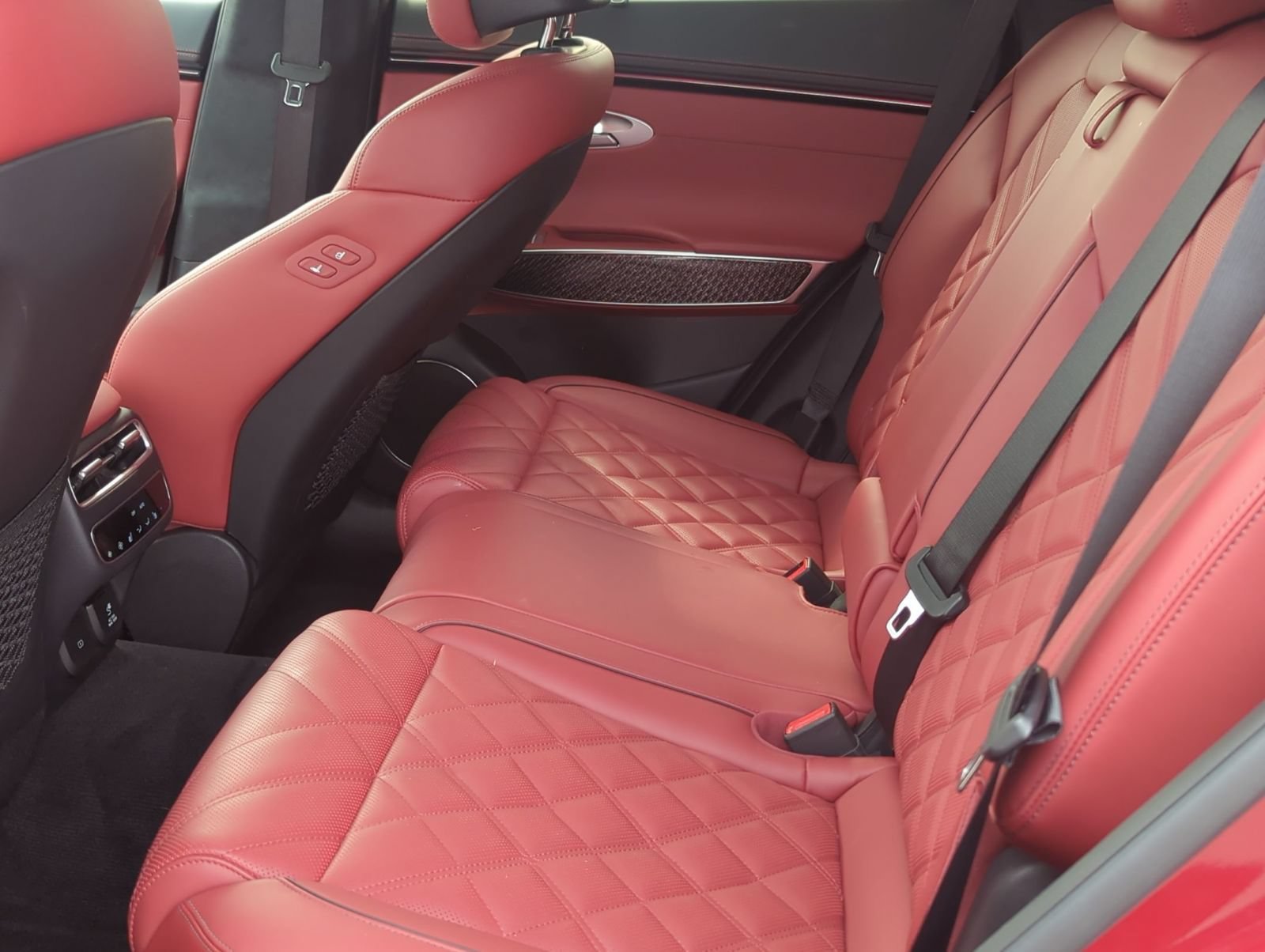 2026 GENESIS GV70 Sport Prestige - Photo 22