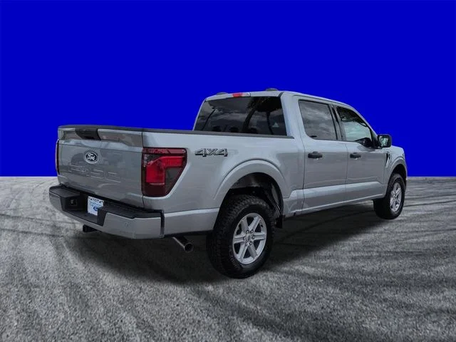 New 2026 Iconic Silver Metallic Ford XLT image 4