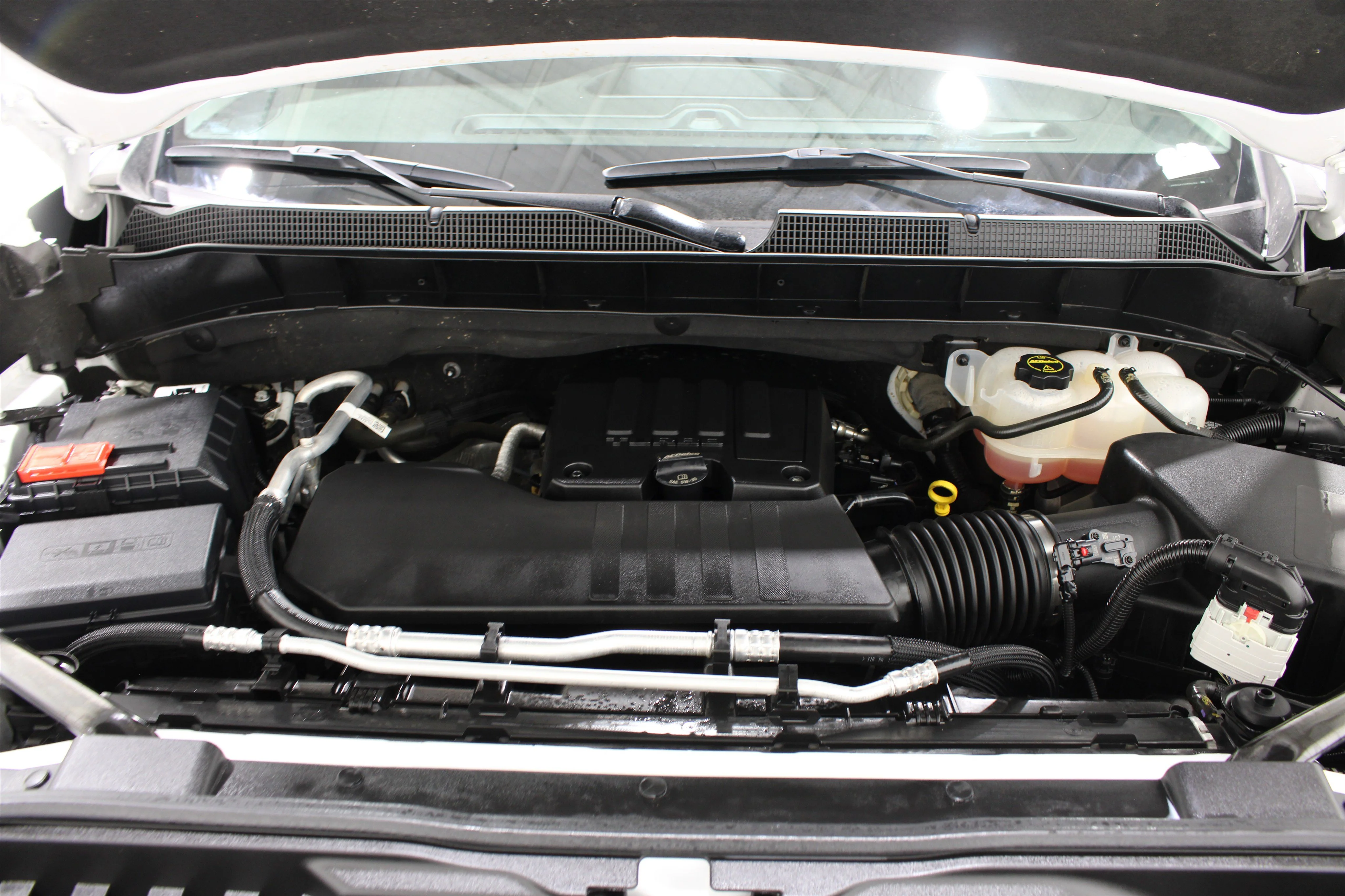Used 2024 Summit White Chevrolet Custom image 37