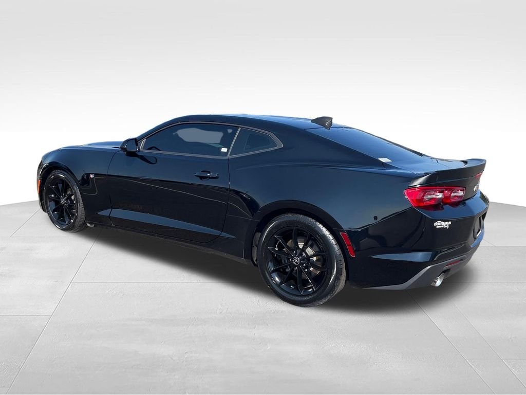 Used 2019 Black Chevrolet 1LT image 3