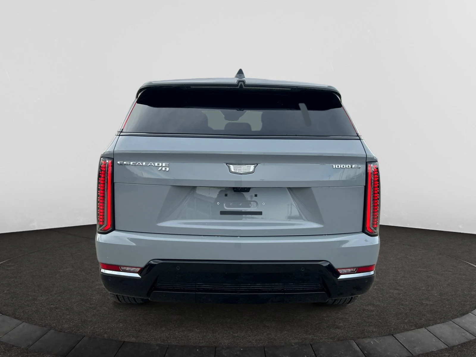 New 2026 Luna Metallic Cadillac Premium Sport AWD image 4