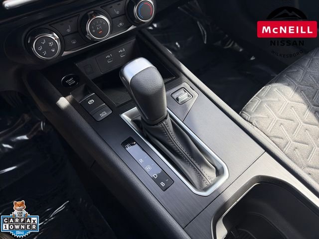 Used 2025 Red Nissan SV image 30