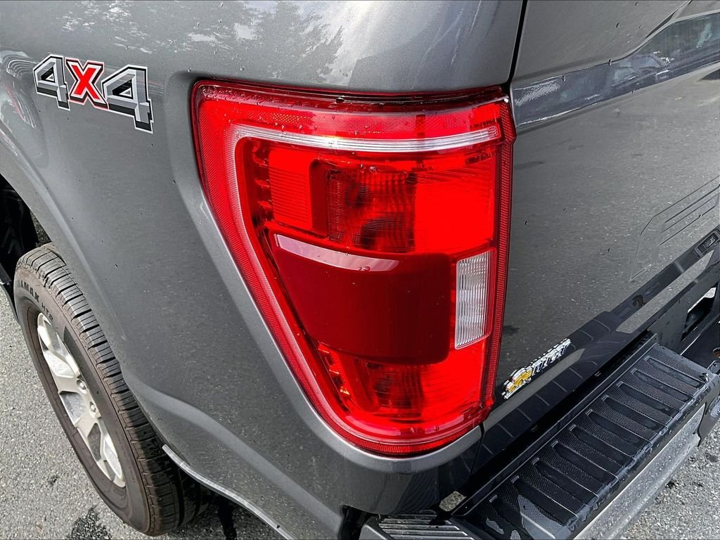 Used 2023 Gray Ford XLT image 32