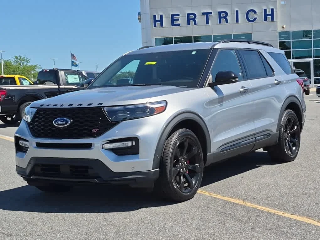 2021 Ford Explorer ST