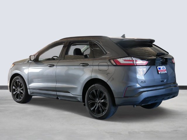 Certified Used 2023 Gray Metallic Ford SE image 3