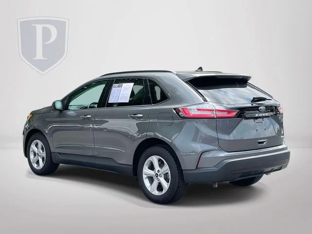 Used 2024 Gray Ford SE image 6
