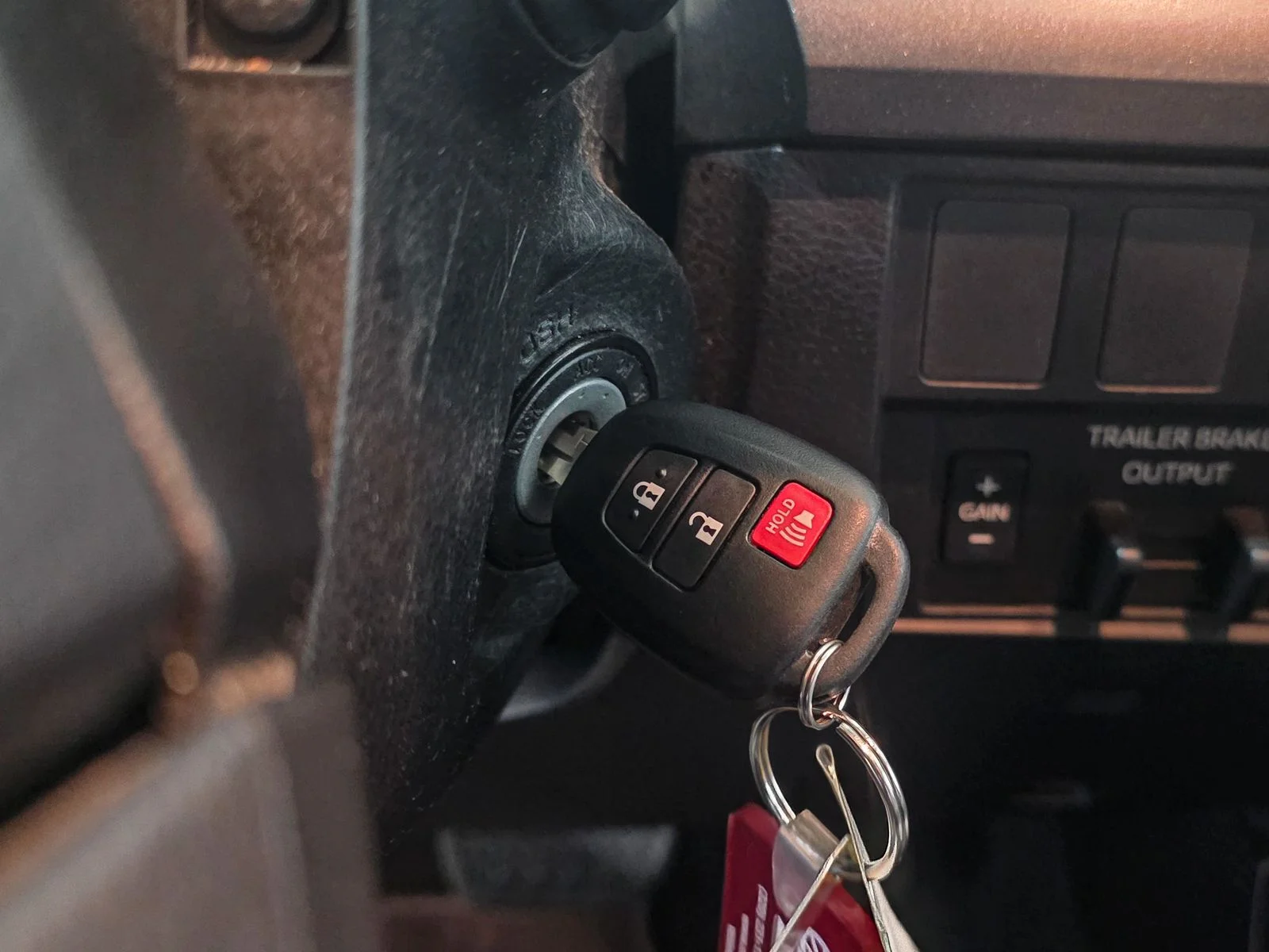 2020 Toyota Tundra SR5 - Photo 31