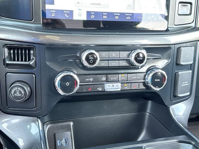 Used 2023 White Ford XLT image 19