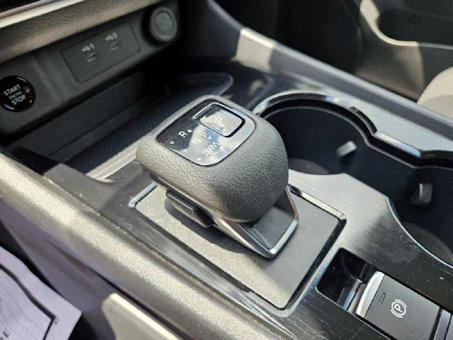 Used 2024 Silver Nissan S image 24