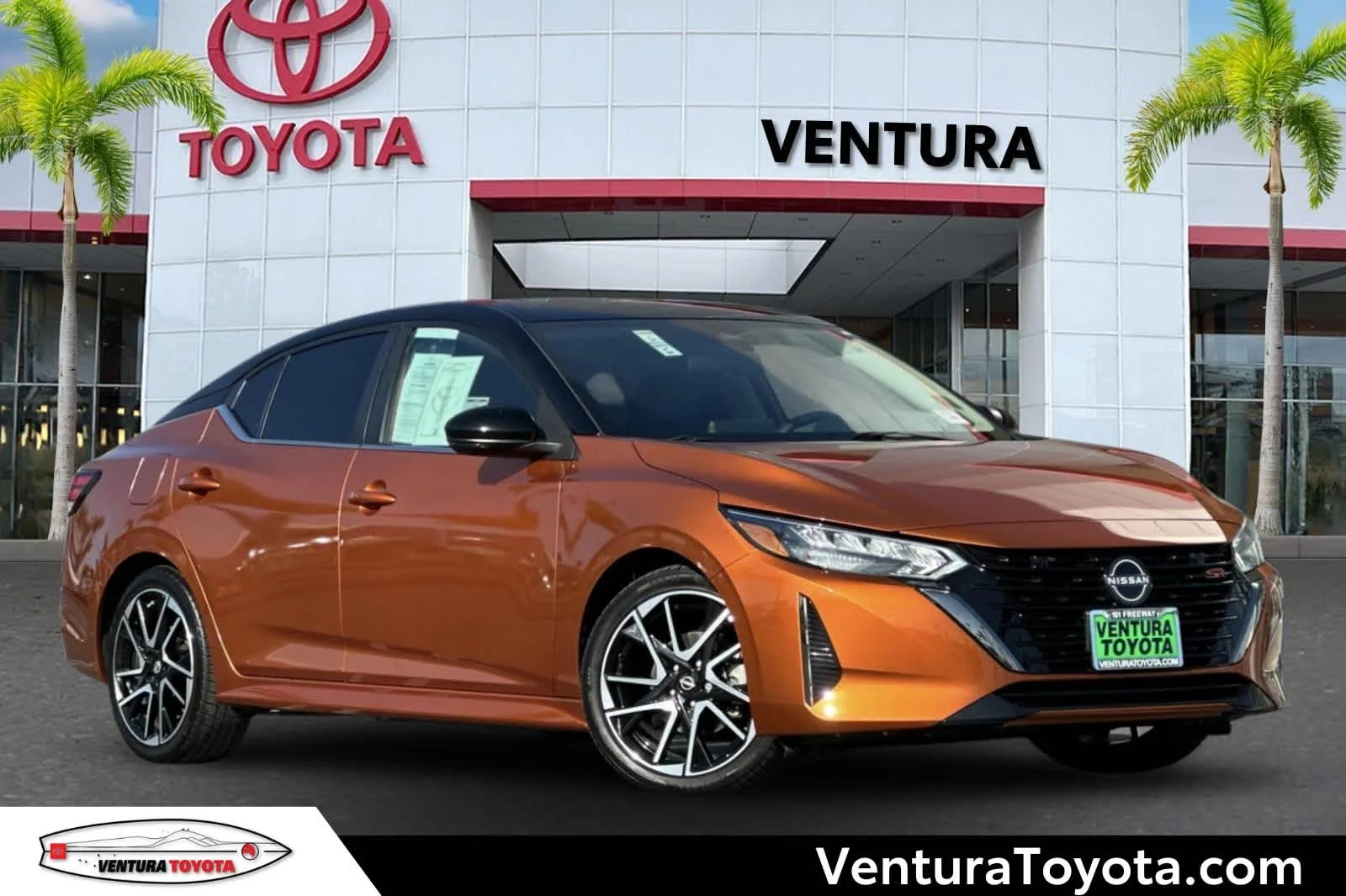 2024 Nissan Sentra SR CVT's photo