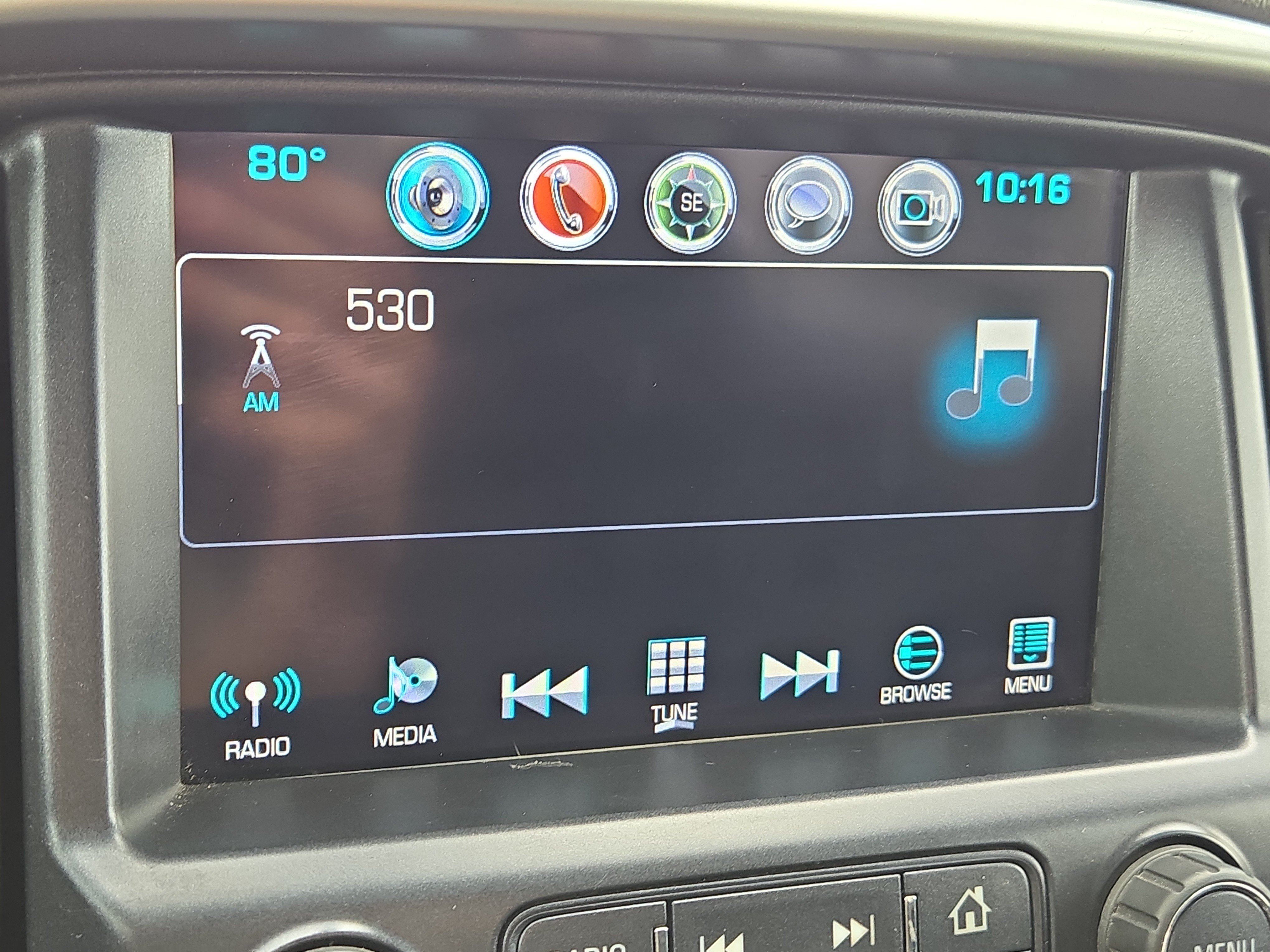 Used 2018 SUMMIT WHITE Chevrolet 4WD ZR2 image 30