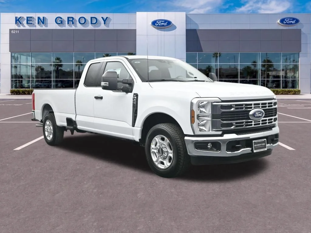 2026 Ford F-250 XLT SuperCab 8' Box's photo