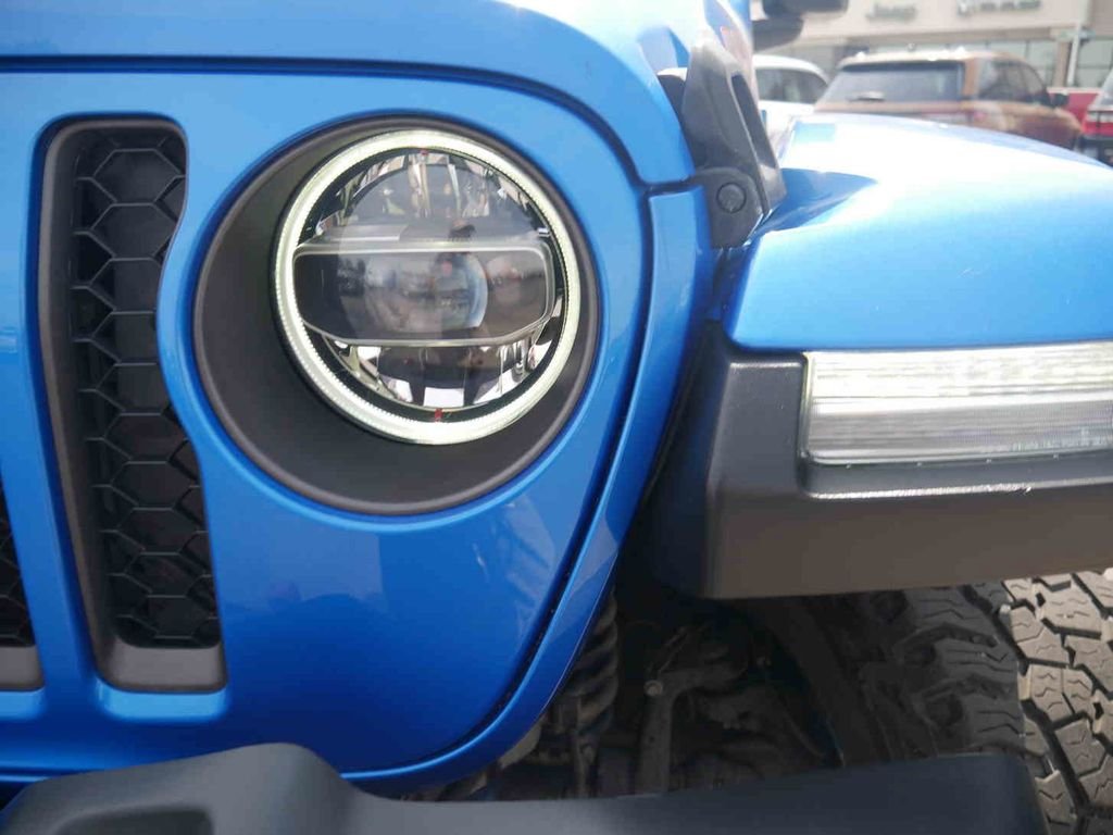 Used 2022 Blue Jeep Mojave image 25