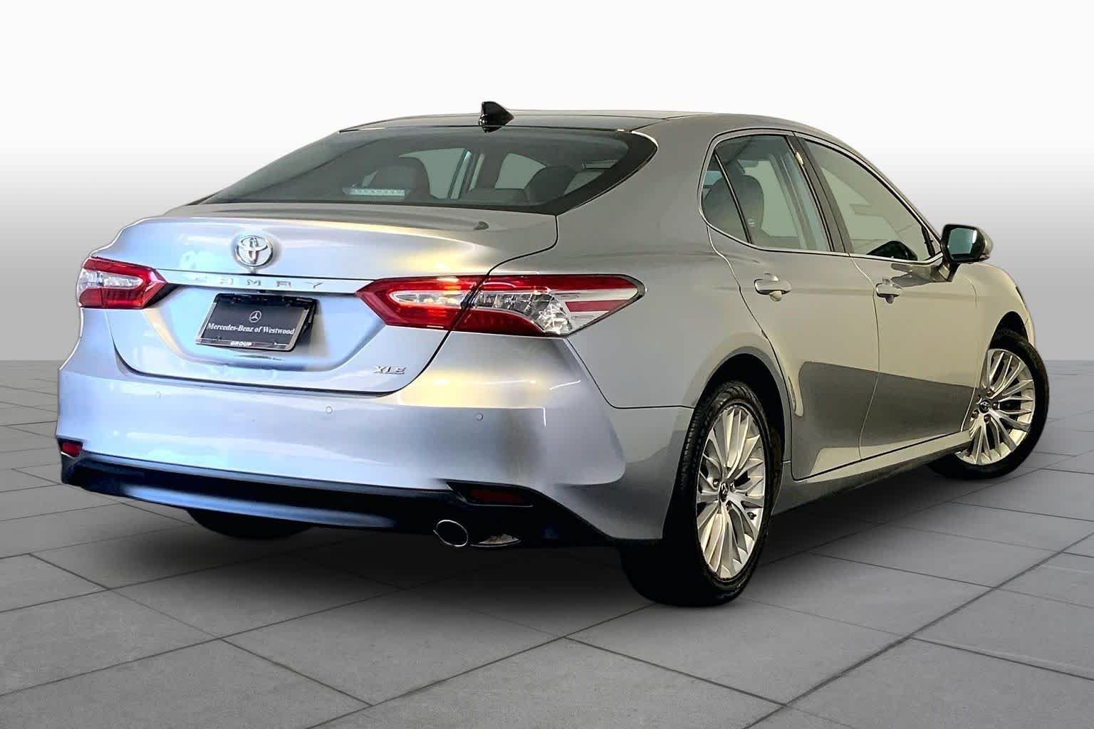 Used 2019 Celestial Silver Metallic Toyota XLE image 13