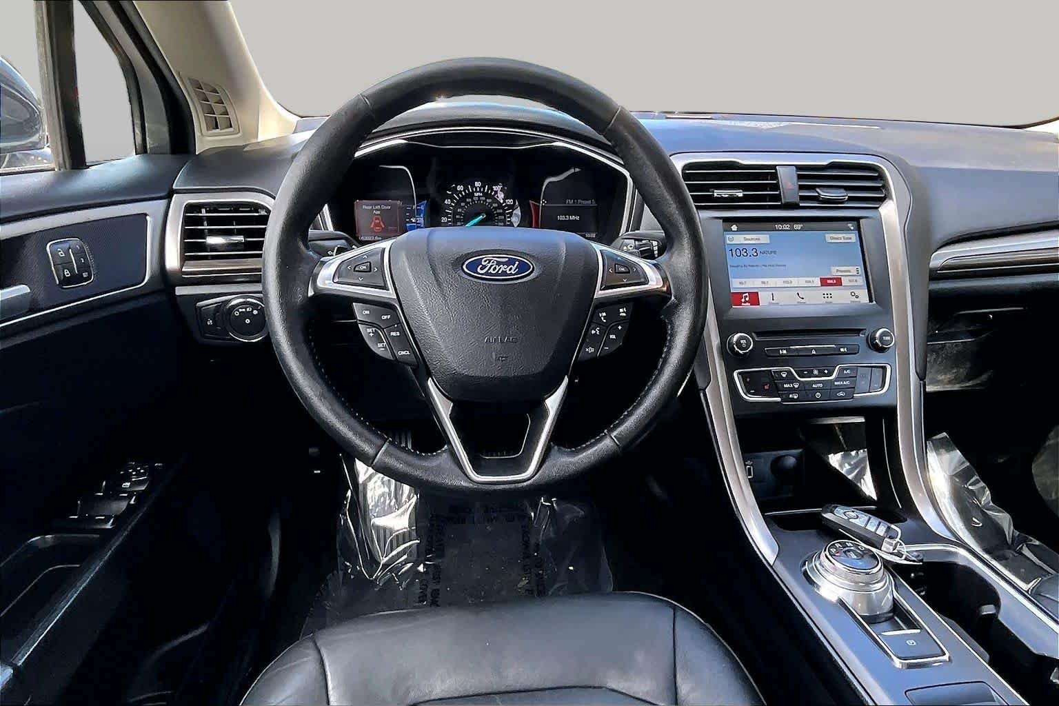 Used 2018 Magnetic Ford SE image 6
