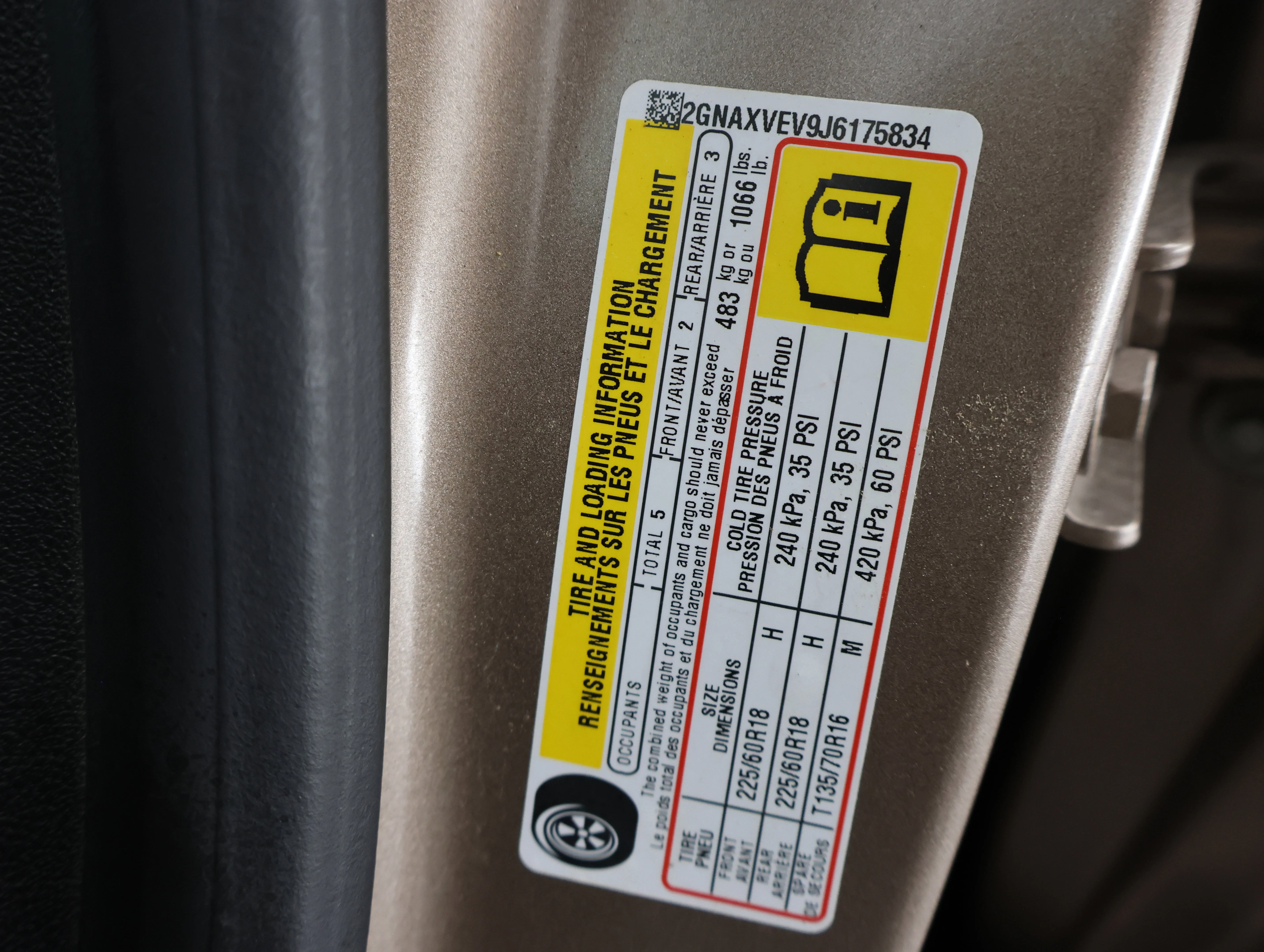 Used 2018 Sandy Ridge Metallic Chevrolet Premier image 60
